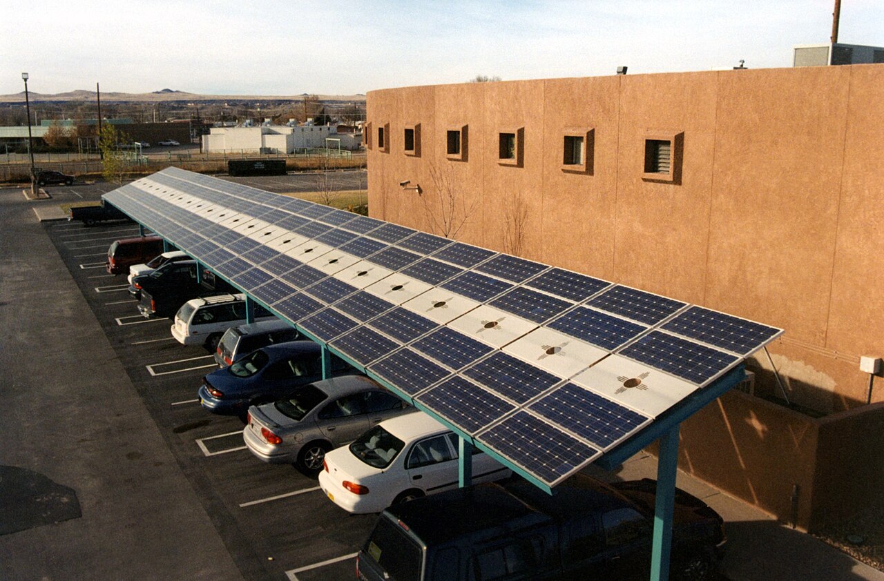 SunPower Completes 977 kW Multifamily Solar Carport: Buyer Takeaways